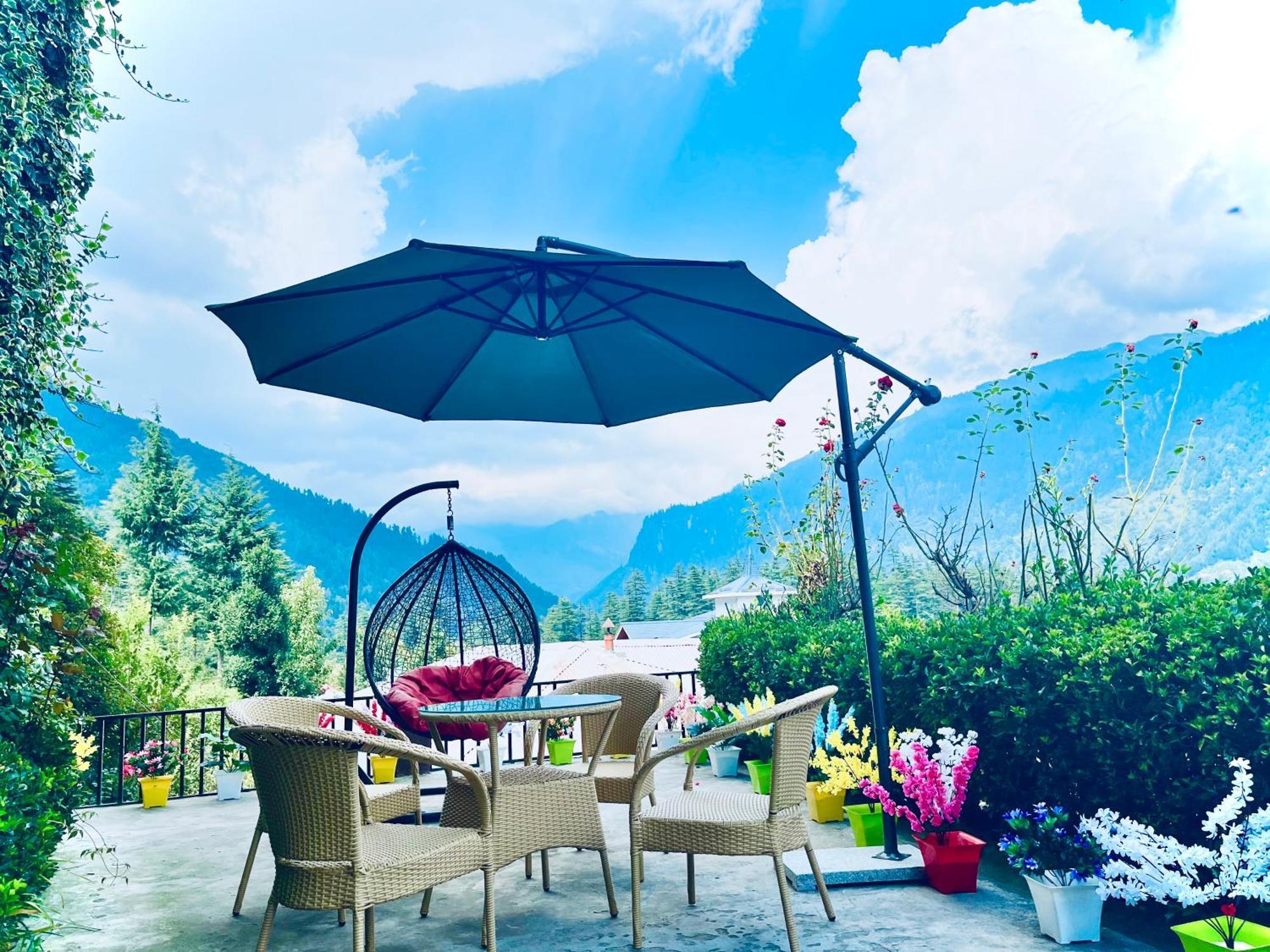 The Manu Emerald # Farmhouse # Top Selling Cottage In Manali # Peaceful Heritage Cozy Stay # Lawn With Bonfire # Most Awarded Exterior foto
